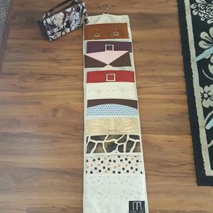 Miche handbag base with ten covers and hanger